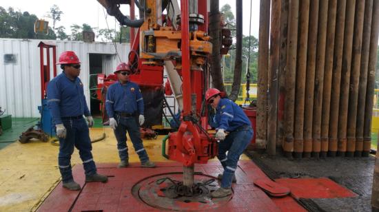 Torre de perforación en el campo Ishpingo del ITT, ubicado en el Yasuní. Foto del 21 de junio de 2023.