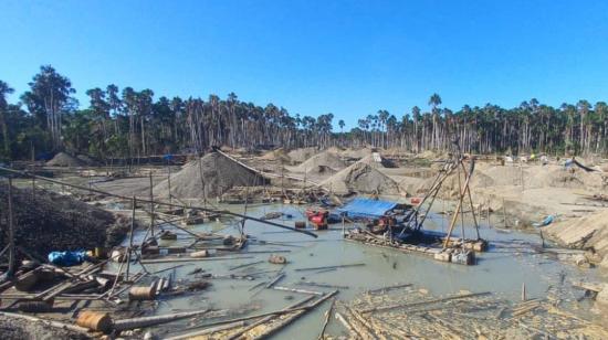 Operativo contra la minería ilegal en el sector El Tambo, de Perú, el 21 de junio de 2023.