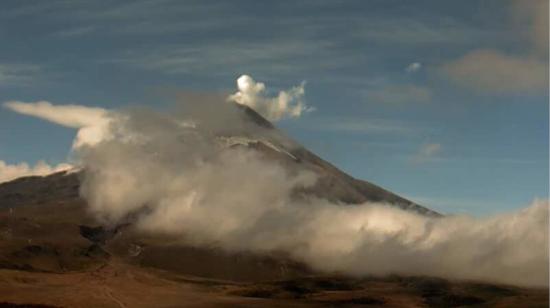 Panorámica del volcán Cotopaxi el 2 de julio de 2023. 