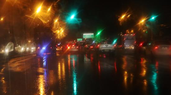 Una fuerte lluvia cayó en Guayaquil, Durán (foto) y Daule, este 5 de julio de 2023.