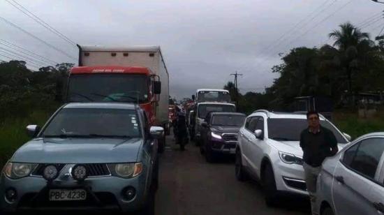 Un sector de la vía Loreto en Napo, completamente cerrada al paso, el 7 de julio de 2023. 