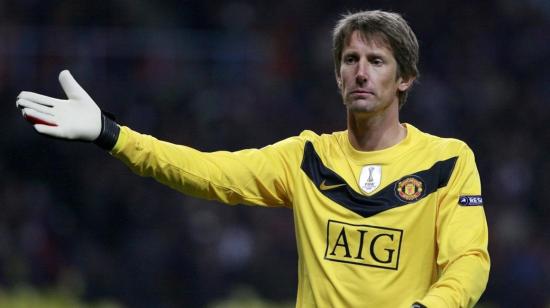 Edwin Van der Sar, durante su etapa como arquero del Manchester United.