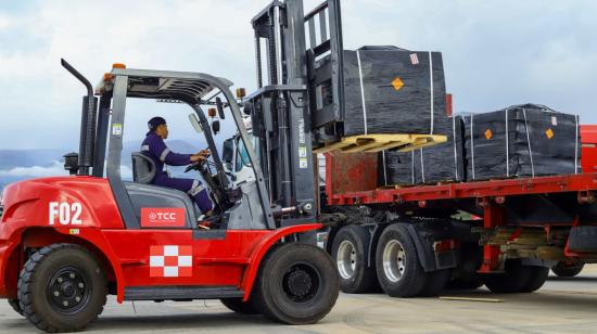 El 15 de junio de 2023, el Ministerio del Interior recibió el primer lote de cinco millones de municiones para la Policía Nacional, en Quito.