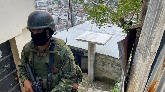 Militares intervinieron en el cerro Las Cabras, en Durán, el 30 de mayo de 2023.