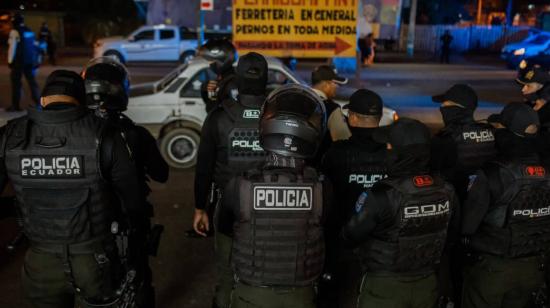 Imagen referencial de policías en Durán, en 2023.