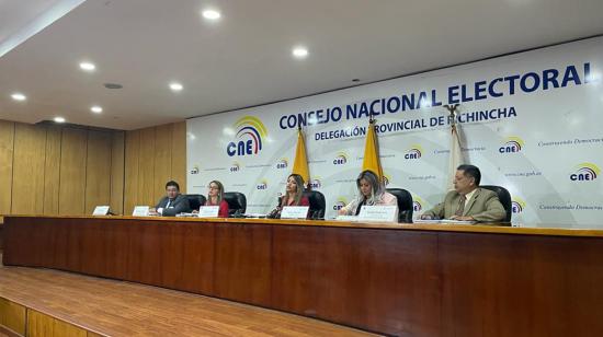 La Junta Provincial Electoral de Pichincha, en rueda de prensa este 17 de julio de 2023.