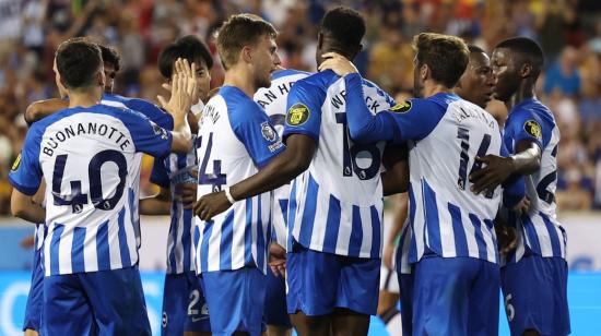 Los jugadores del Brighton festejan un gol en un amistoso en Estados Unidos, el 28 de julio de 2023.