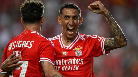 Ángel Di María, del Benfica, celebra un gol ante el Al Nassr de Cristiano Ronaldo en la Copa Algarve.