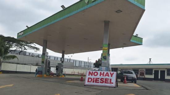 Falta de diésel en una gasolinera de Manta. Foto del 24 de julio de 2023.