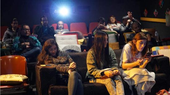 Imagen referencial de una sala del cine 8 y Medio, en Quito.