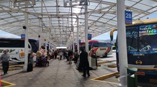 Buses interprovinciales en la terminal de Quitumbe, al sur de Quito, el 4 de agosto de 2023