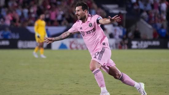 Lionel Messi, del Inter Miami, festeja uno de sus goles ante el FC Dallas por la Leagues Cup, el 6 de agosto de 2023.