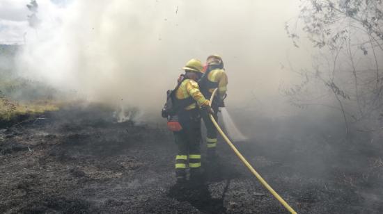 Bomberos controlaron incendio forestal en San Rafael el 13 de agosto de 2023