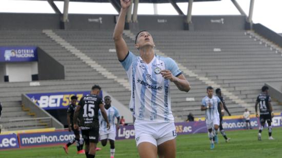 Miguel Parrales celebra su gol en el partido de Guayaquil City ante Orense, el 26 de agosto de 2023.