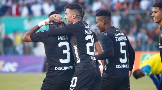 Los jugadores de Liga de Quito celebran en el partido ante Gualaceo, el 27 de agosto de 2023.