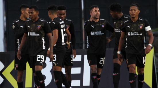 Lisandro Alzugaray celebra su gol en el partido de Liga de Quito ante Gualaceo, el 27 de agosto de 2023.