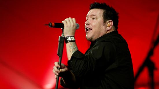 El vocalista de la banda Smash Mouth, Steve Harwell, en una presentación en 2020. 