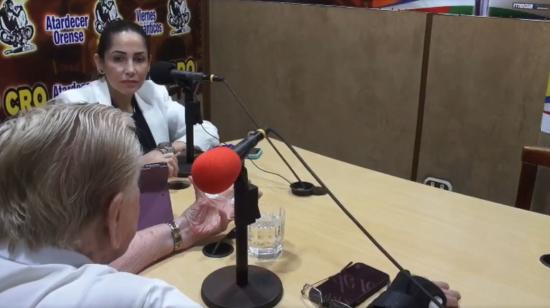 Captura del video de la entrevista de Luisa González en una radio de Machala.