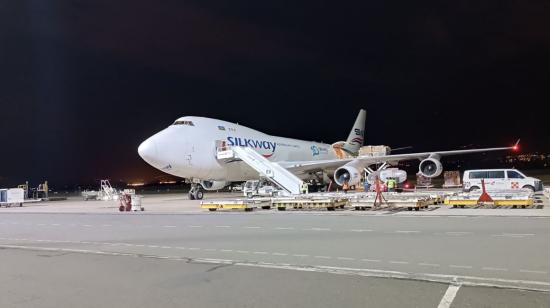 Un avión en el aeropuerto Mariscal Sucre, de Quito, el 13 de agosto de 2023.