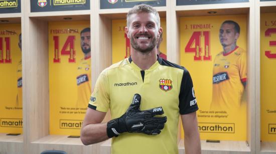 Javier Burrai durante una charla con PRIMICIAS en el camerino del estadio Banco Pichincha, el 6 de septiembre de 2023. 