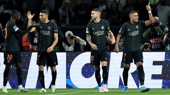 Los jugadores del PSG celebran en el partido ante el Dortmund por la Champions League, el 19 de septiembre de 2023.