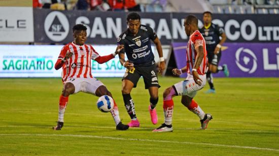 Técnico Universitario e Independiente del Valle se enfrentaron en el estadio Bellavista, el 23 de septiembre de 2023.