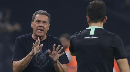 Vanderlei Luxemburgo, durante la semifinal de ida de Copa Sudamericana ante Fortaleza, disputada este 26 de septiembre de 2023.