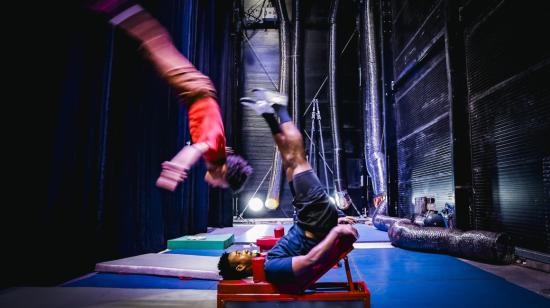 Artistas del Cirque du Soleil entrenan el 19 de septiembre de 2023, en Buenos Aires (Argentina).