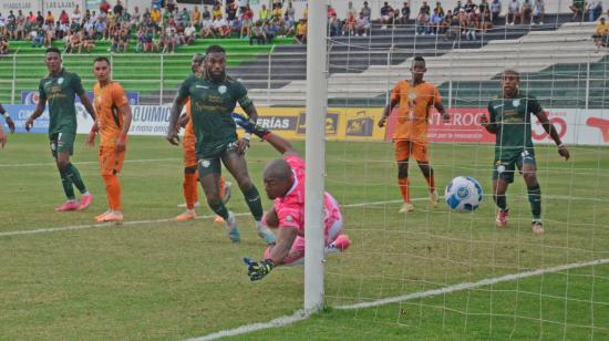 Momento de uno de los goles de Orense sobre Libertad en la Fecha 8 de la LigaPro, el 1 de octbure de 2023.