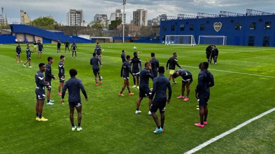 Los jugadores de Liga de Quito se entrenan en Casa Amarilla, el 3 de octubre de 2023.