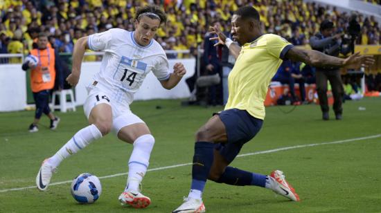 Pervis Estupiñán, durante el duelo ante Uruguay por Eliminatorias, el pasado 12 de septiembre de 2023.