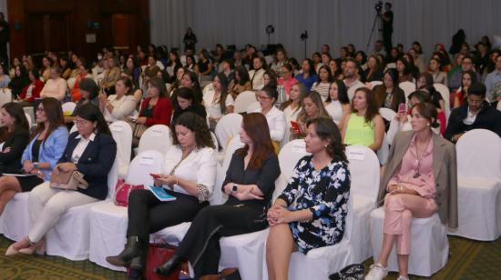 Participantes al foro Mujeres en el Mundo Digital, organizado por PRIMICIAS, el 26 de septiembre de 2023.