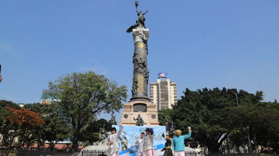 Image referencial de un show artístico en el Parque Centenario de Guayaquil, el 11 de octubre de 2023.