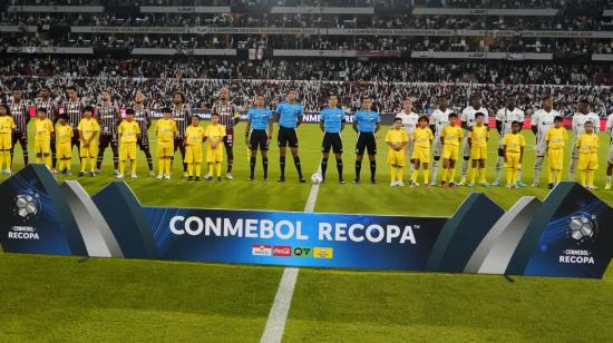 Fluminense y Liga, durante el partido de ida de la Recopa, el 22 de febrero de 2024.