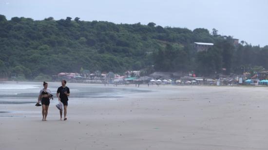 En la foto, la playa de Montañita, en Santa Elena.