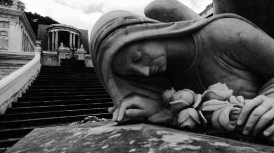 Escultura del Cementerio patrimonial de Guayaquil