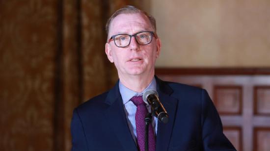 Michael Fitzpatrick, embajador de Estados Unidos, en un evento en Carondelet