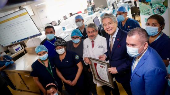 El presidente Guillermo Lasso y el ministro de Salud, Jose Ruales, en un evento el 8.11.2023