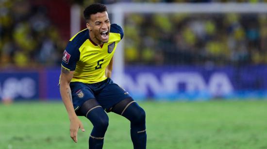 Byron Castillo, durante un partido de Ecuador ante Bolivia por Eliminatorias, el 7 de octubre de 2021.