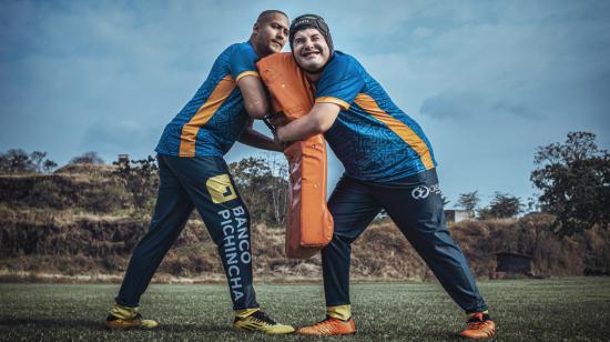 Andrés Vera y Diego Moretta, jugadores con discapacidad de Yaguares, durante un entrenamiento previo al viaje a Argentina.