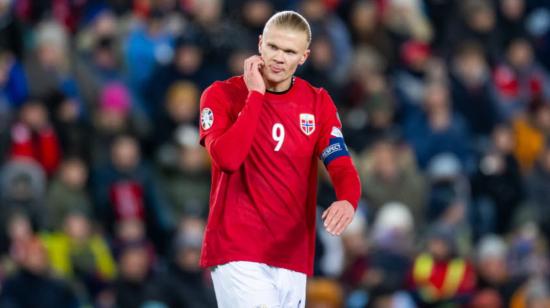 Erling Haaland con la Selección de Noruega en noviembre de 2023.