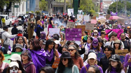 Marcha por el Día de la Erradicación de la Violencia a la Mujer en Quito, el 25 de noviembre de 2023.