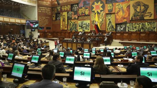 El Comité de Ética de la Asamblea, en su primera sesión este 30 de noviembre de 2023.