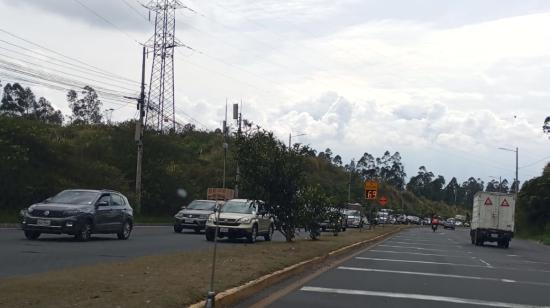 Panorámica de avenida Simón Bolívar en Quito