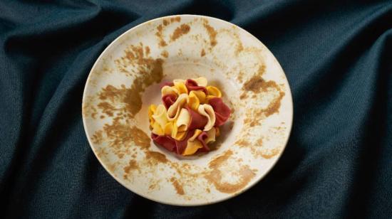 Mashuas, ocas y chicha de jora, en una creación culinaria del restaurante Nuema.