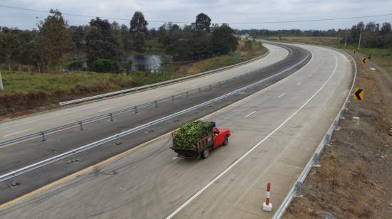 El anillo vial de Quevedo consta de cerca de 40 kilómetros, una vía desolada de Los Ríos y propicia para asaltos y ataques armados.