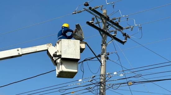 Imagen referencial. Los cortes de luz continúan en Ecuador el 12 de diciembre.