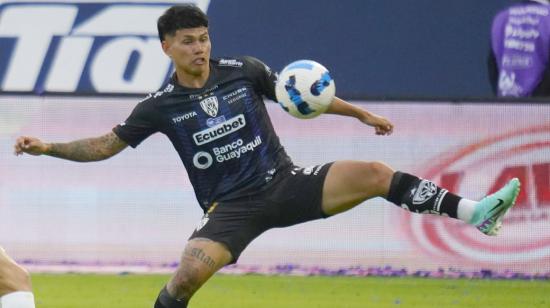 Jordy Alcívar, durante la final de ida de la LigaPro entre Independiente del Valle y Liga de Quito, el 10 de diciembre de 2023.