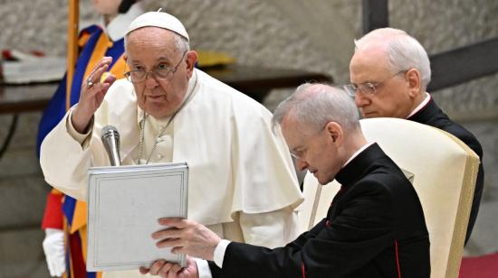 El papa Francisco durante una audiencia en el Vaticano, el 12 de diciembre de 2023.