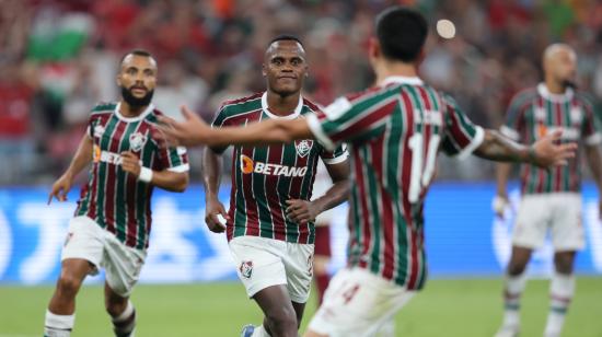 Los jugadores de Fluminense celebran un gol ante el Al-Ahly en las semifinales del Mundial de Clubes, el 18 de diciembre de 2023.